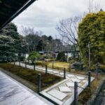 Cum influențează climatul local alegerea soluțiilor pentru exterior